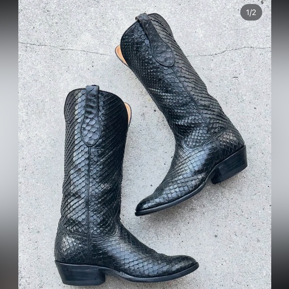 Vintage 80’s Snakeskin Black Boots